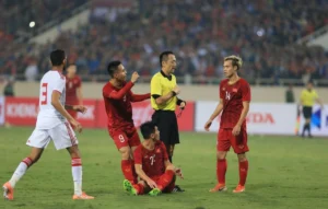 Công nghệ VAR trong vòng đấu